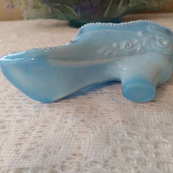 Vintage Fenton blue, satin glass, shoe - Picture 4 of 7